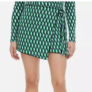 NWT Women's Side Wrap Arrow Geo Green Mini Skort - DVF for Target (M)
